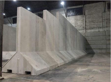 Muro in calcestruzzo - RECYCLING BUNKER  - Thomas Armstrong - prefabbricato