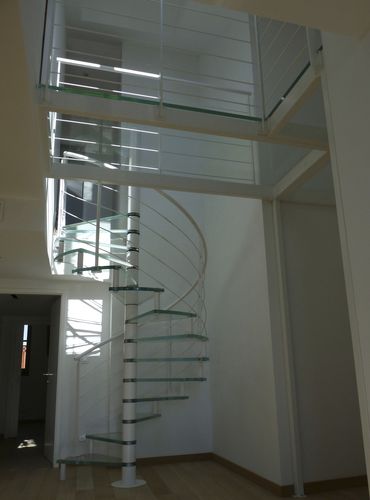 Scala a chiocciola - SPIRO  - Trescalini - elicoidale / curva / con gradini in vetro