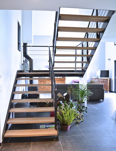 Scala a U - ELITE ACIER BRUT VERNIS ET BOIS (CHENE) - Trescalini - con gradini in legno / con struttura in metallo / contemporanea