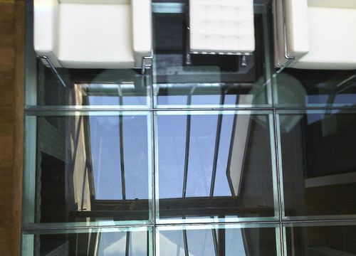 Pavimento in vetro - Trescalini - in metallo / per esterni / da interno
