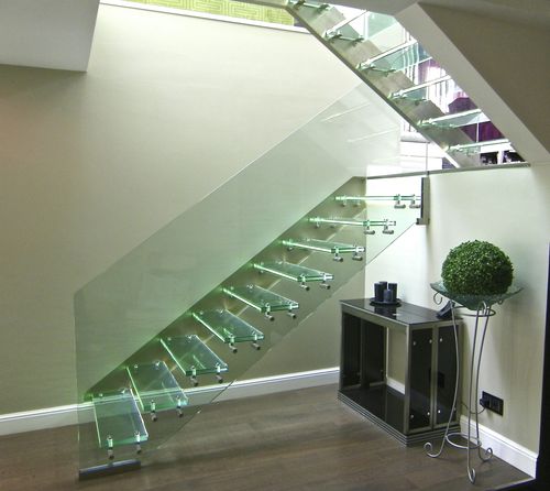 Scala dritta - SKYSTEP VERRE STANDARD AVEC LED - Trescalini - con gradini in vetro / con struttura in vetro / contemporanea