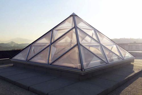 Lucernario per tetto - RIBBED PYRAMIDS - CAODURO - con cornice di supporto in lamiera / in alluminio / in policarbonato