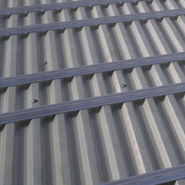 Copertura in acciaio galvanizzato - MAZZONETTO - con giunti a doppia aggraffatura