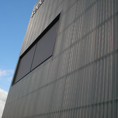 Lamiera metallica grecata - SWISS PANEL® SP 30/221 - MONTANA BAUSYSTEME - in alluminio / in acciaio / per tetti