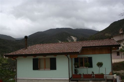 Casa prefabbricata - SURVIVING EARTHQUAKE - Riko Hiše - ecologica / a risparmio energetico / antisismica
