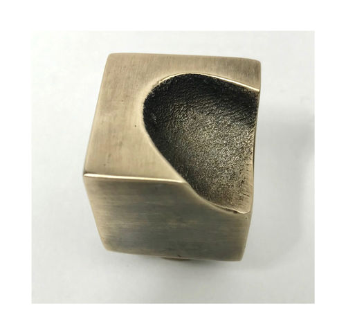 Maniglia per mobile in alluminio - THUMBPRINT DRAWER - Philip Watts Design - in bronzo / in ottone
