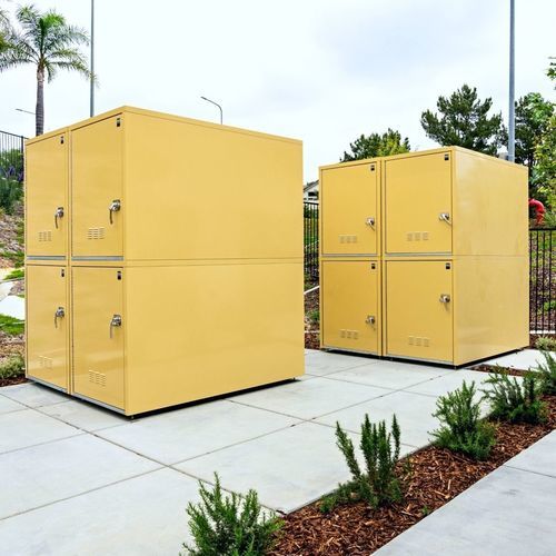 Pensilina per biciclette sicura - MadLocker™ Divided - Madrax/Thomas Steele - modulare / in acciaio / multiposto
