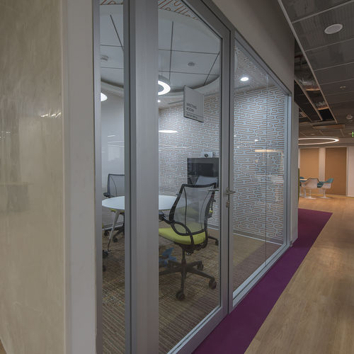Porta da interno - Stile - Apton Partitioning Limited - in alluminio / battente / scorrevole