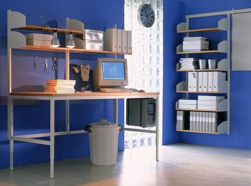 Tavolo da lavoro contemporaneo - AB HYLLTEKNIK - in legno / ad altezza regolabile / per uso residenziale
