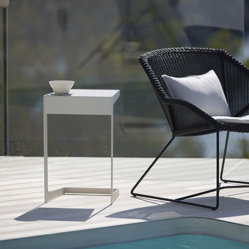 Tavolo d'appoggio contemporaneo - TIME OUT : 5025 - Cane-line A/S - in alluminio / rettangolare / per uso residenziale