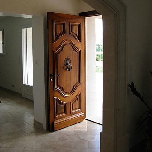 Porta d'ingresso - ROUSSILLON - ATELIER BERTOLI  Design Production - in rovere / in noce / battente