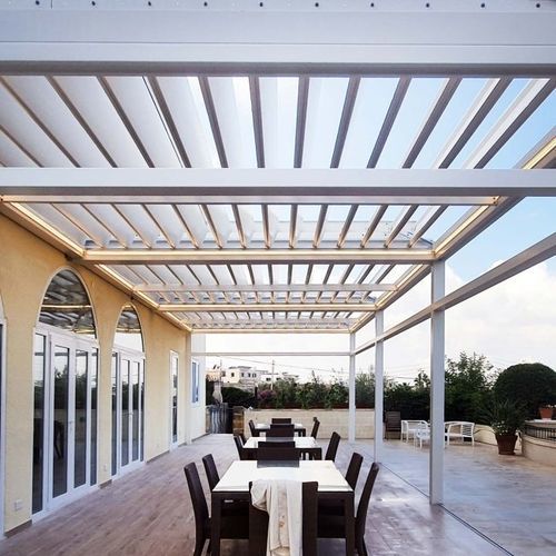 Pergola a lamelle orientabili - SPRECH S.r.l. - autoportante / addossata / in alluminio