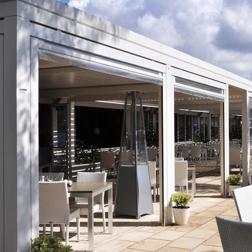 Tenda avvolgibile in tela - drop curtains - SPRECH S.r.l. - verticale a rullo / per pergola / in alluminio