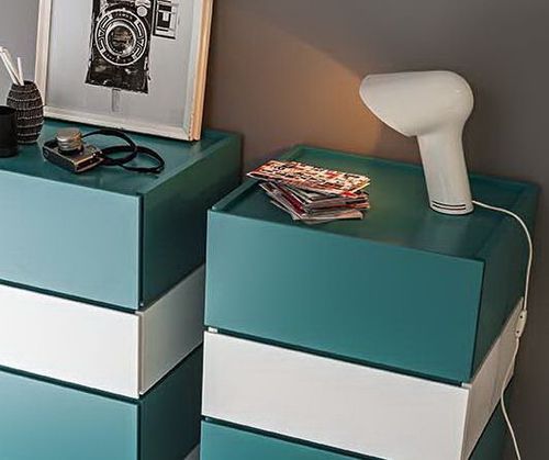 Cassettiera contemporanea - MAVERIK - Morassutti Arredamenti - in legno laccato / bianca / verde