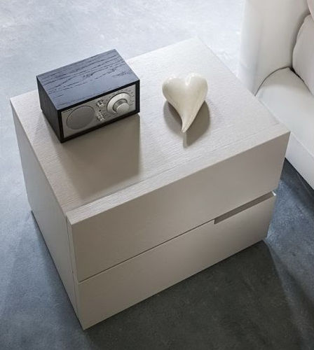 Comodino contemporaneo - FRED - Morassutti Arredamenti - in rovere / in legno laccato / rettangolare