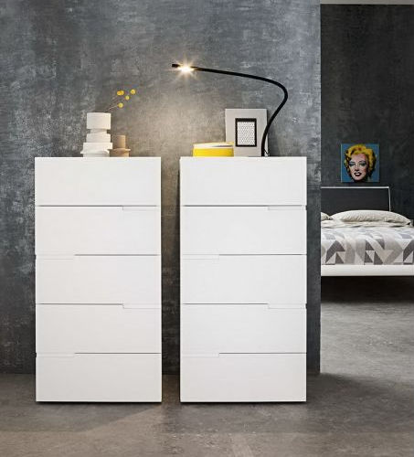 Cassettiera contemporanea - JOKO - Morassutti Arredamenti - in legno laccato / beige