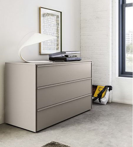 Cassettone contemporaneo - JOKO - Morassutti Arredamenti - in legno laccato / non specificato / beige