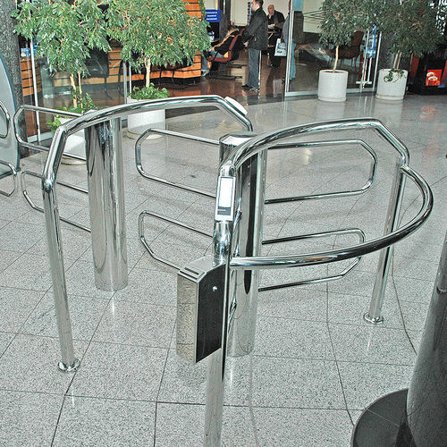 Tornello a mezza altezza - ROUND J - COMINFO - di sicurezza / per controllo accesso / in metallo