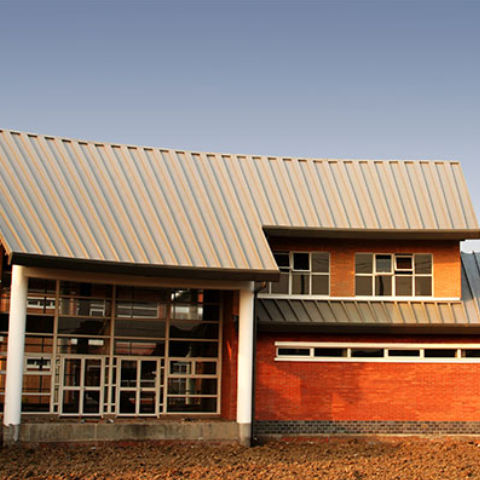 Copertura in acciaio galvanizzato - SRS3 - Centria Architectural Systems - in lamiera d'acciaio / con giunti a doppia aggraffatura