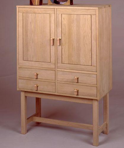 Credenza design scandinavo - 0180-1 - dyrlund - con piedi alti / in rovere / con cassetti