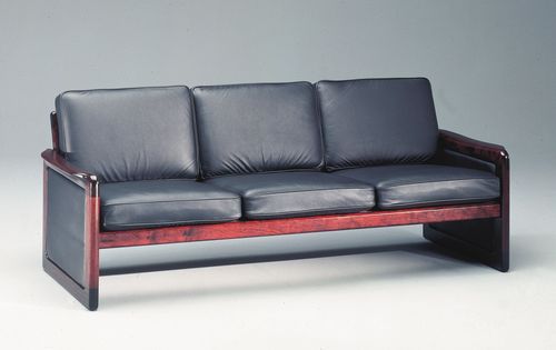 Divano moderno - 7820-3 - dyrlund - in tessuto / in pelle / con braccioli