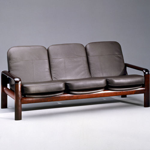 Divano contemporaneo - 8405-3 - dyrlund - in tessuto / in legno / in pelle