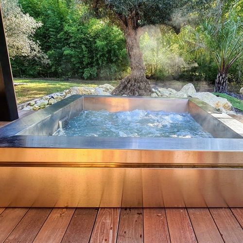 Spa da incasso - Steel And Style - fuoriterra / quadrata / 4 posti