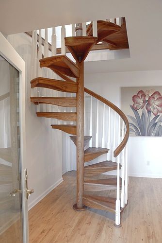 Scala a chiocciola - W-1L - Salter Spiral Stair - con gradini in legno / con struttura in legno / contemporanea