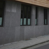 Lastra di paramento in pietra - SCLYPED - Carrières du Hainaut - da esterno / testurizzata / grigia