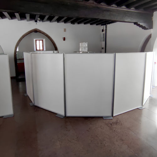 Separatore di spazi in alluminio - MUSA CAM - STUDIO T - in metallo / in legno / per fiera