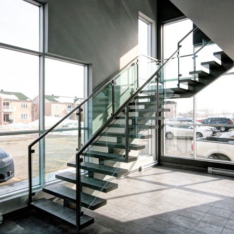 Scala a L - BACKBONE 002 - BATTIG DESIGN - con gradini in ceramica / con struttura in acciaio / contemporanea