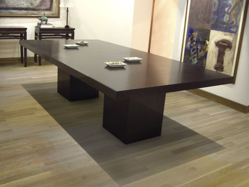 Tavolo da riunione contemporaneo - CAPELA - GONZALO DE SALAS - in rovere / rettangolare / modulare