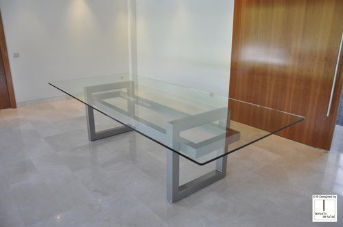 Tavolo da riunione contemporaneo - DIANA : CONFENRENCE - GONZALO DE SALAS - in cristallo / in ferro / in metallo laccato