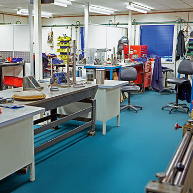 Pavimento in vinile - ALTRO - Getz Bros & Co. (Singapore) Private Limited - per negozio / per ufficio / professionale