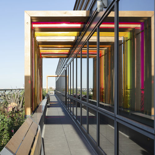 Pergola autoportante - COULEUR - DACRYL® - in acrilico / a lamelle frangisole / su misura