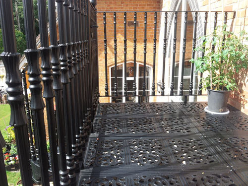 Balcone a sbarre - VICTORIAN WITH VICTORIAN BALUSTERS - British Spirals & Castings - in alluminio