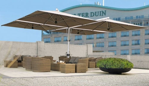 Ombrellone quadrato - QUATTRO - BOREK parasols | outdoorfurniture - in Batyline® / in Sunbrella® / in alluminio