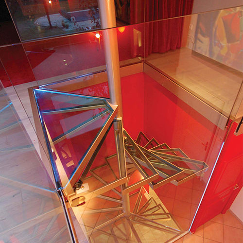 Scala a chiocciola - ELIKO - KOZAC - con gradini in legno / con gradini in metallo / con gradini in vetro