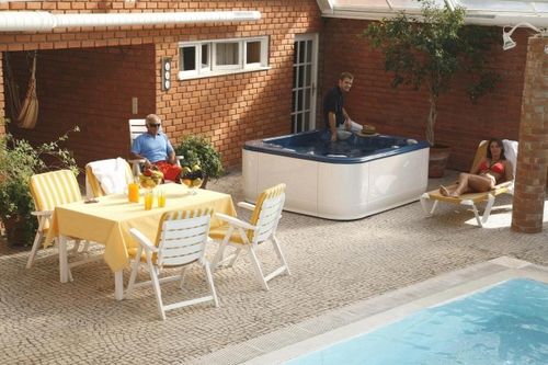 Spa fuoriterra - ZETA 1.3 - Portcril,SA - quadrata / 4 posti / per uso residenziale