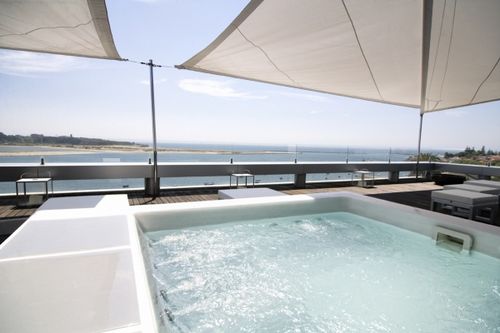 Spa fuoriterra - LOUNGE CONCEPT III - Portcril,SA - rettangolare / 5 posti / per uso residenziale