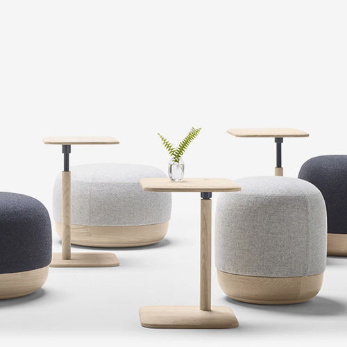 Tavolo d'appoggio contemporaneo - EGON - Alki - in rovere / con supporto in legno / rettangolare