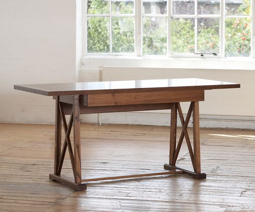 Scrivania contemporanea - MATRIX - William Yeoward - in legno