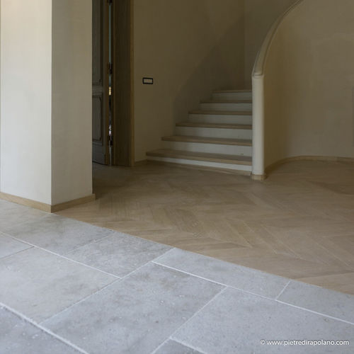 Piastrella in pietra naturale - CONCRETE  - PIETRE DI RAPOLANO PDR SRL - in marmo / spazzolata / da interno