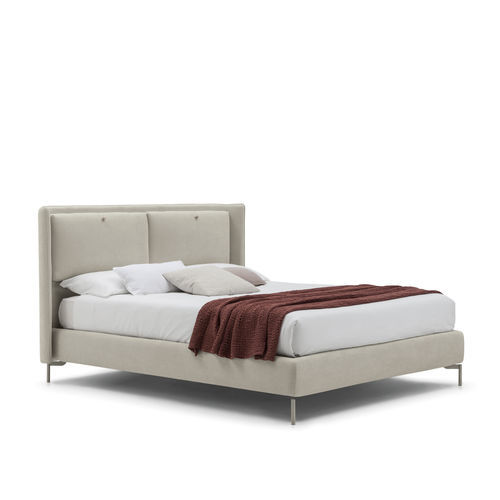 Letto matrimoniale - Kate - Bolzan Srl-Società Benefit - contemporaneo / imbottito / con testiera