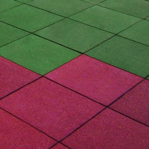 Pavimento per parco giochi - R4400 - Industrias Agapito - in poliuretano / in gomma / per esterni