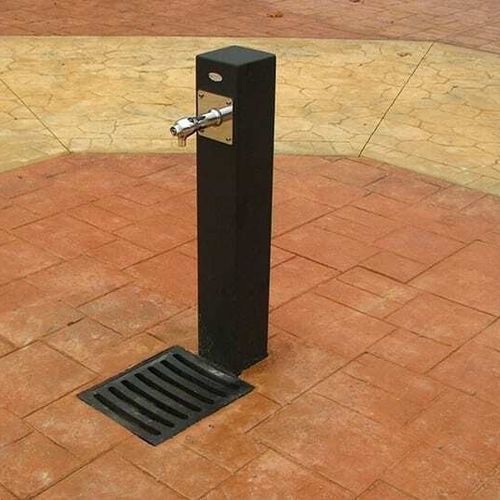 Fontana pubblica - R3953 - Industrias Agapito - a pavimento / in acciaio / contemporanea