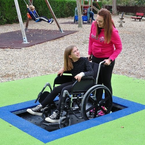 Trampolino per sedie a rotelle - R4327  - Industrias Agapito - per parco giochi / rettangolare / da esterno