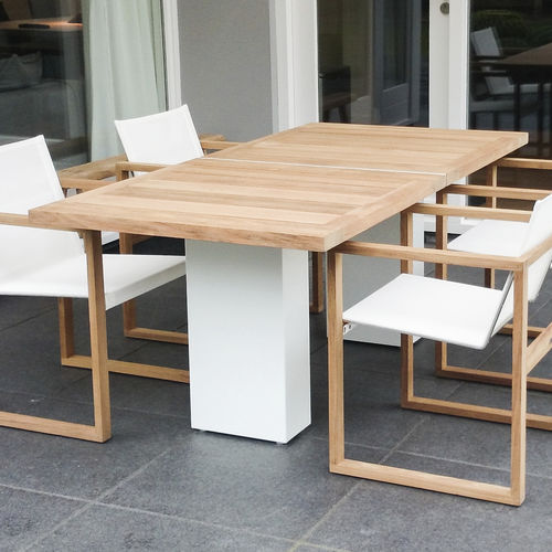 Tavolo contemporaneo - DOBLE - FueraDentro - in teak / in vetro temprato / in acciaio inossidabile