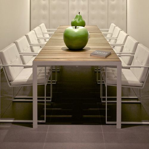 Tavolo contemporaneo - NIMIO  - FueraDentro - in teak / in vetro / in ceramica