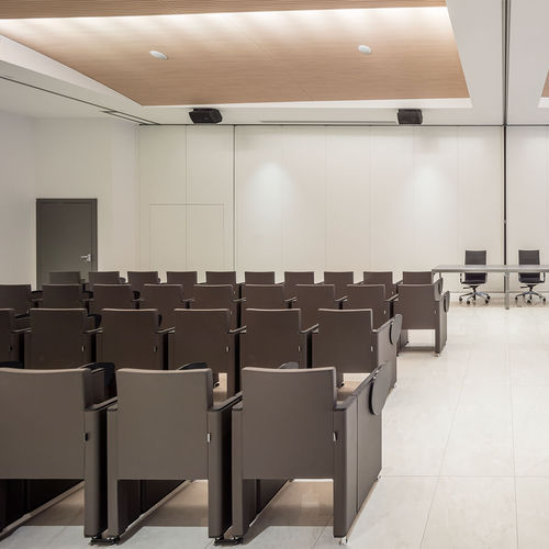 Poltrona per auditorium contemporanea - ON TIME - Lamm srl - in schiuma di poliuretano / in acciaio / pieghevole